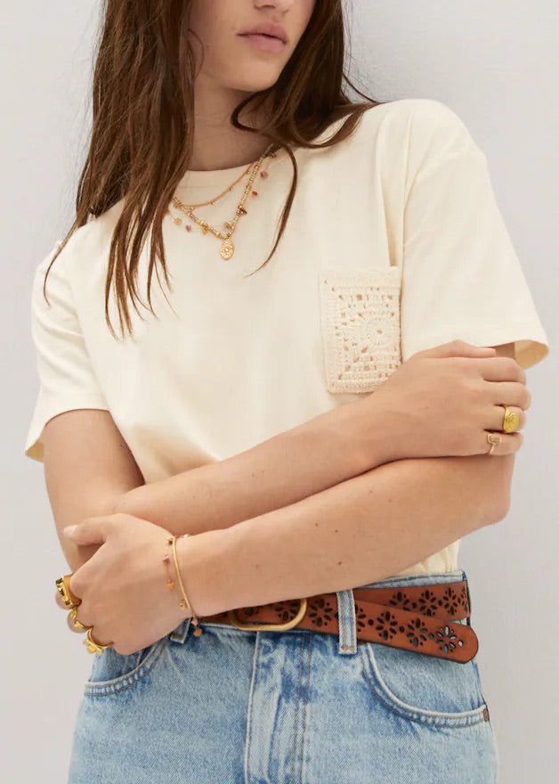 Crochet t-shirt with pocket