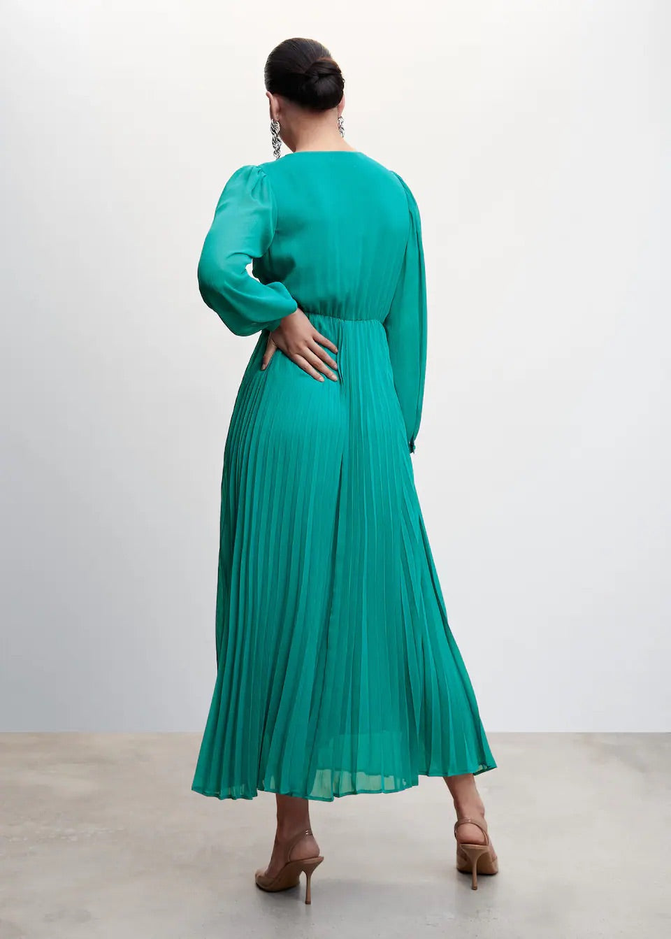 Pleated detail dress