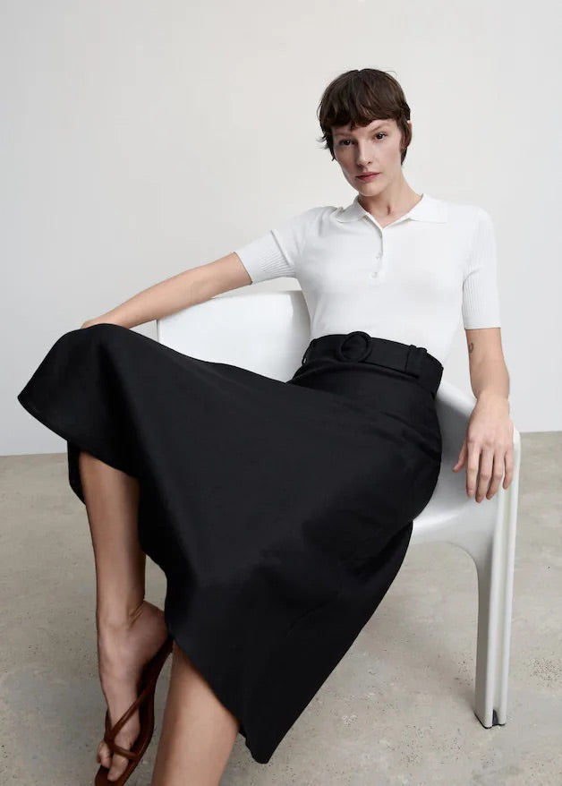 Linen skirt with belt