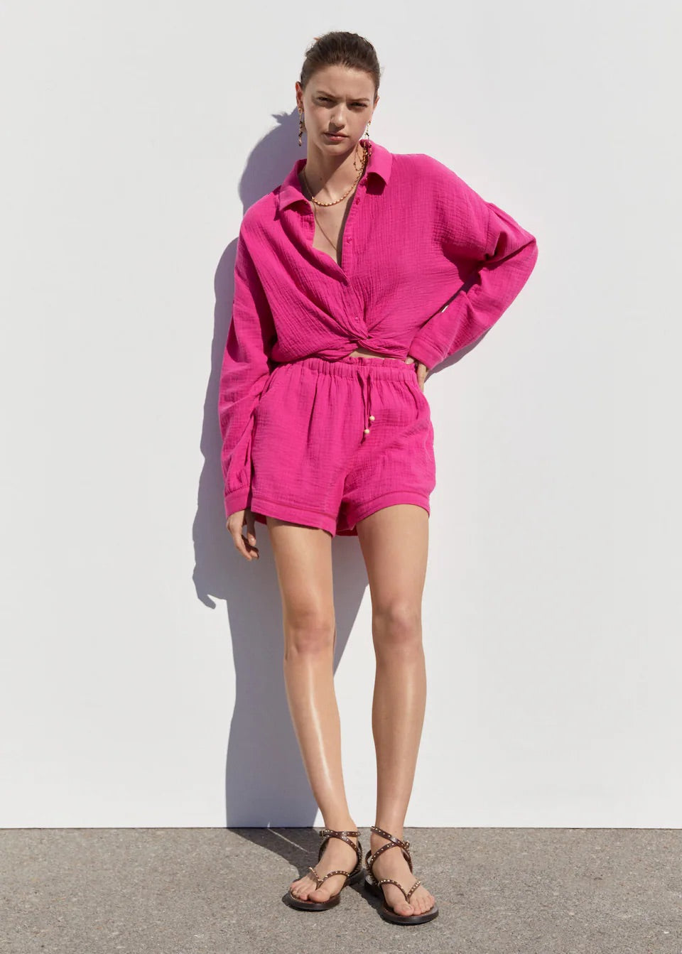 Textured shirt with knot detail