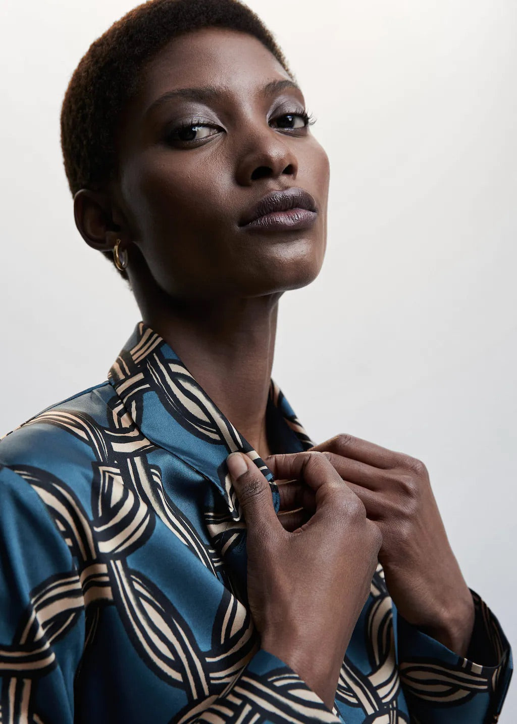Geometric-print blouse
