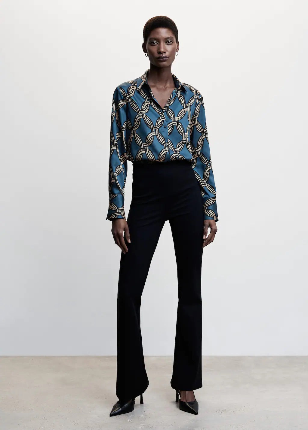 Geometric-print blouse