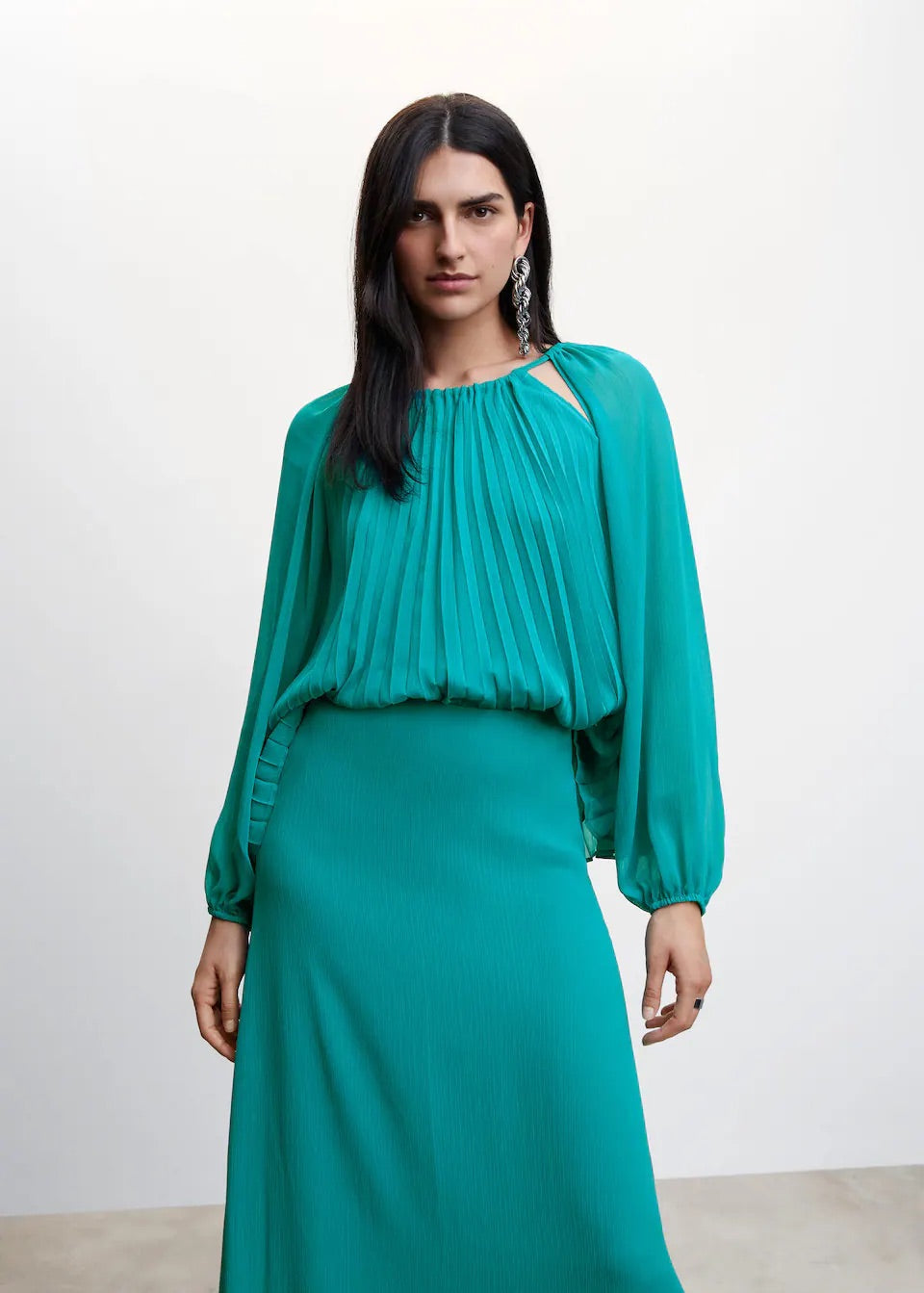 Flowy long skirt
