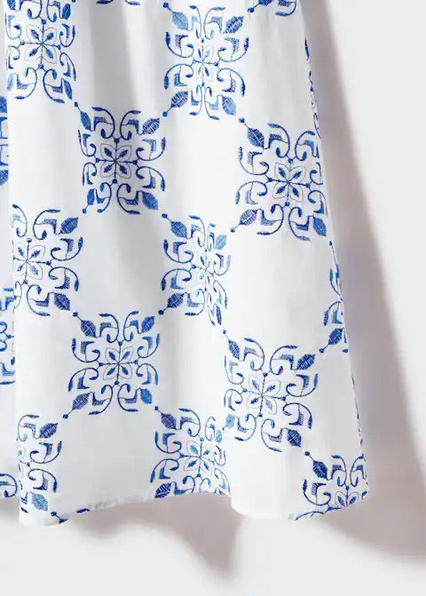 Printed skirt with pleat detail