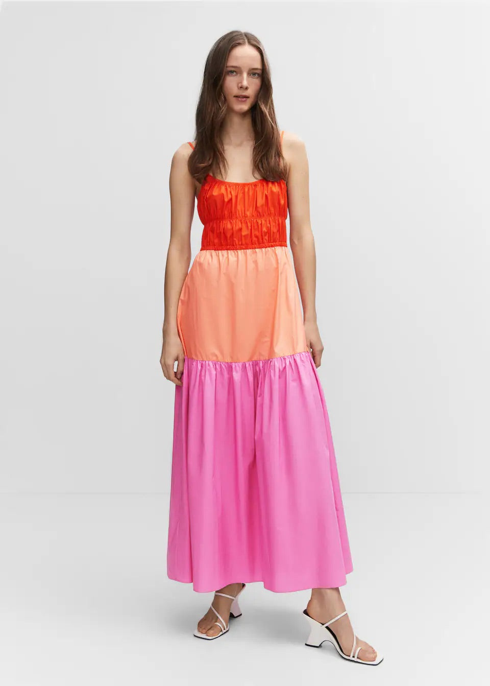 Gathered tricolor dress