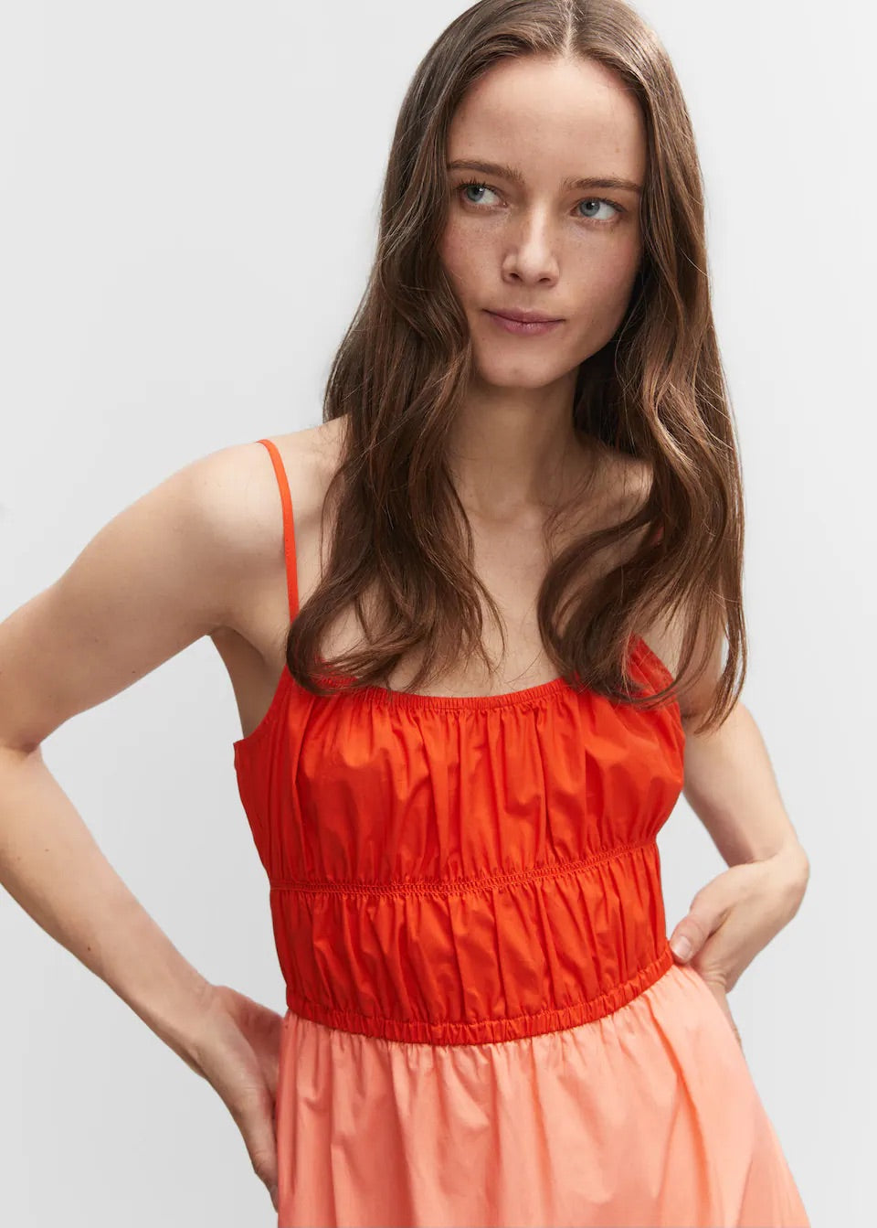 Gathered tricolor dress