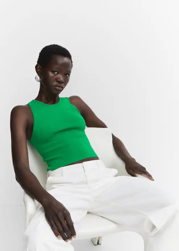 Ribbed knitted top with zip