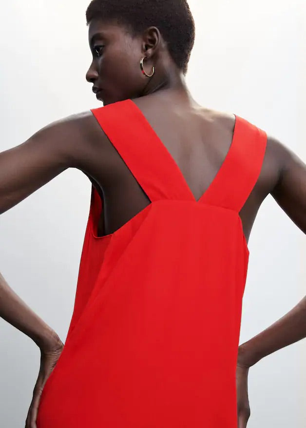 Scoop-back bodycon dress