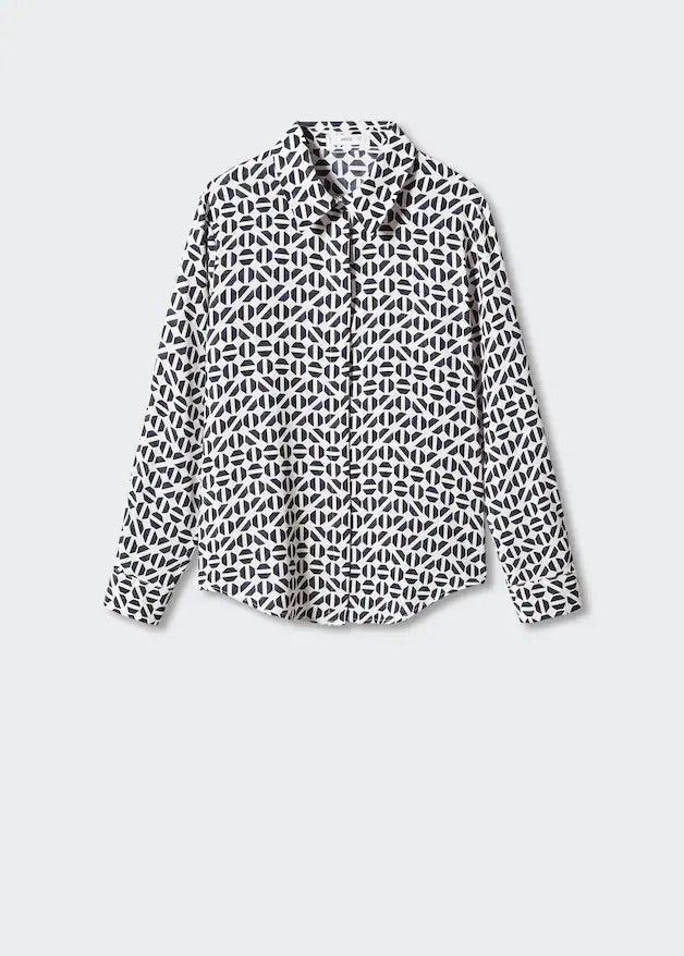 Buttoned flowy shirt