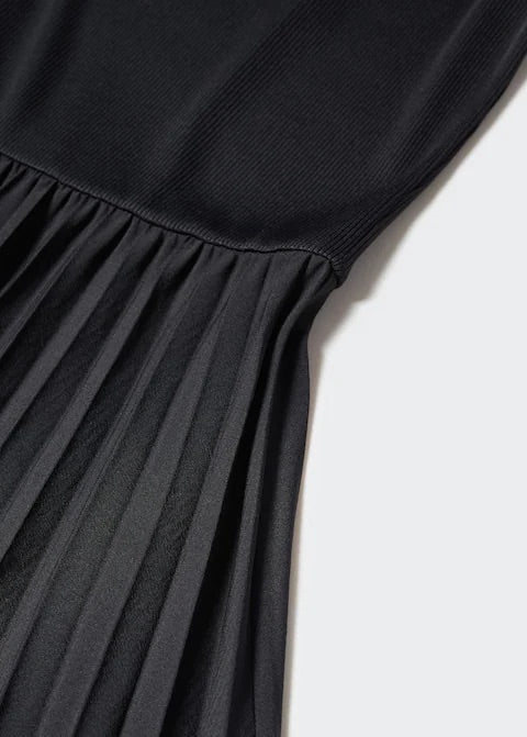 Pleated knitted dress