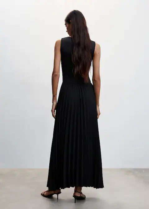 Pleated knitted dress