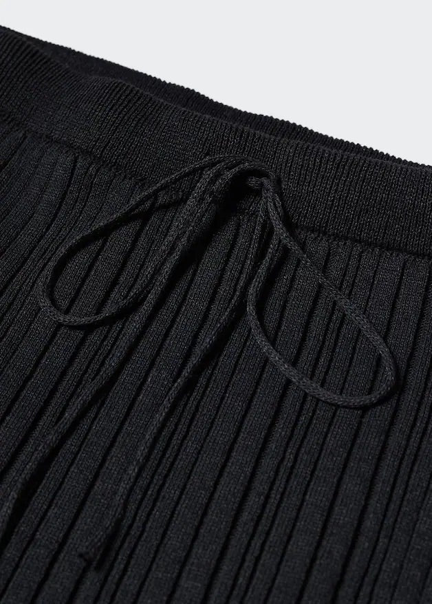 Ribbed midi skirt