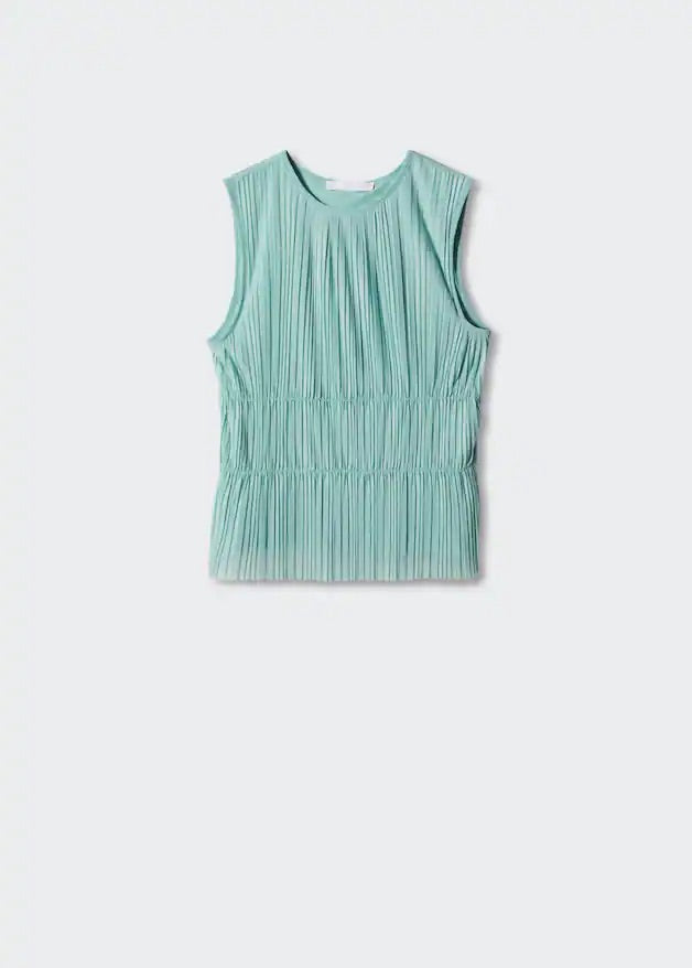 Sleeveless pleated top