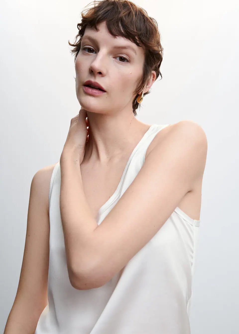 Essential strap top