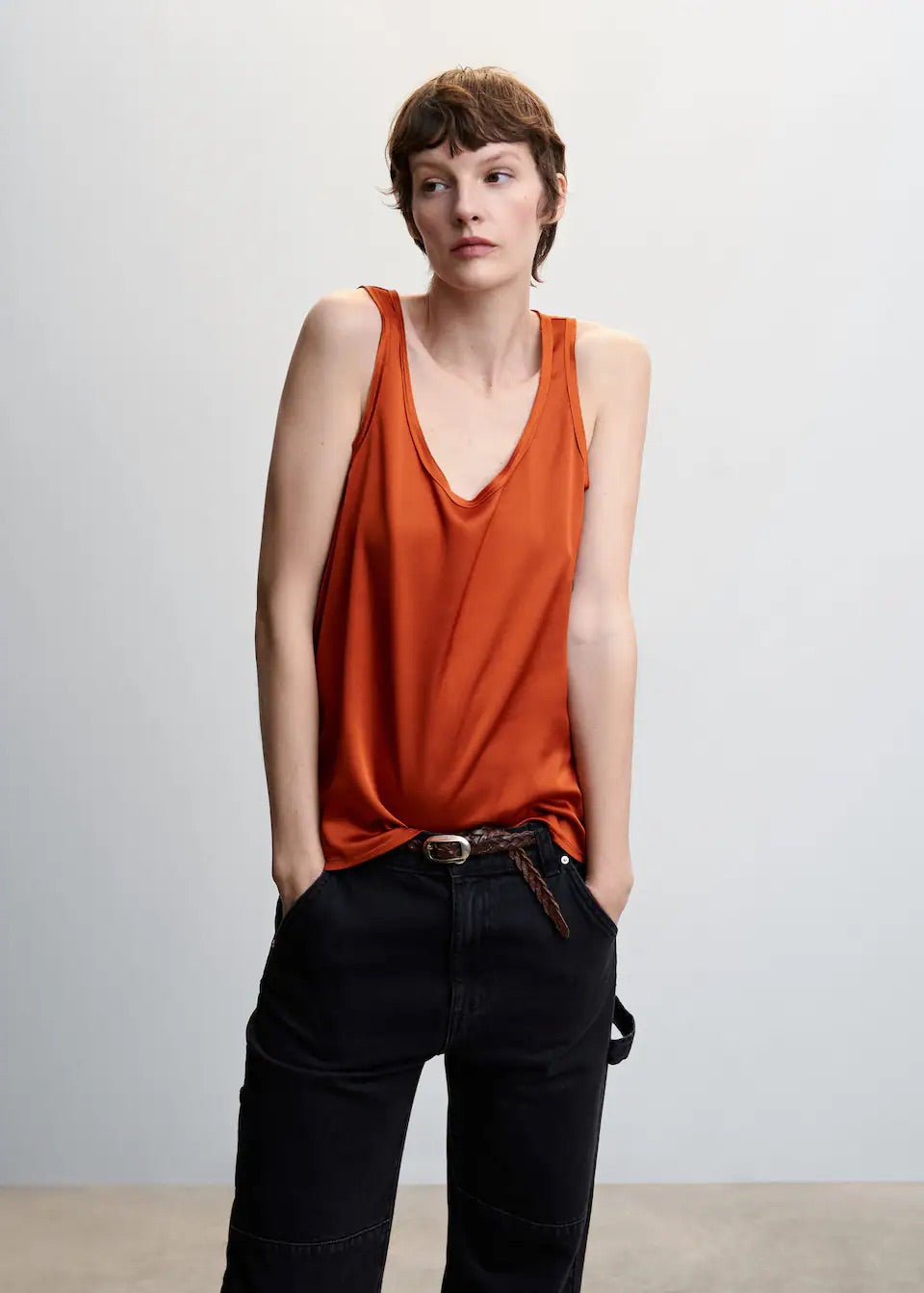 Essential strap top