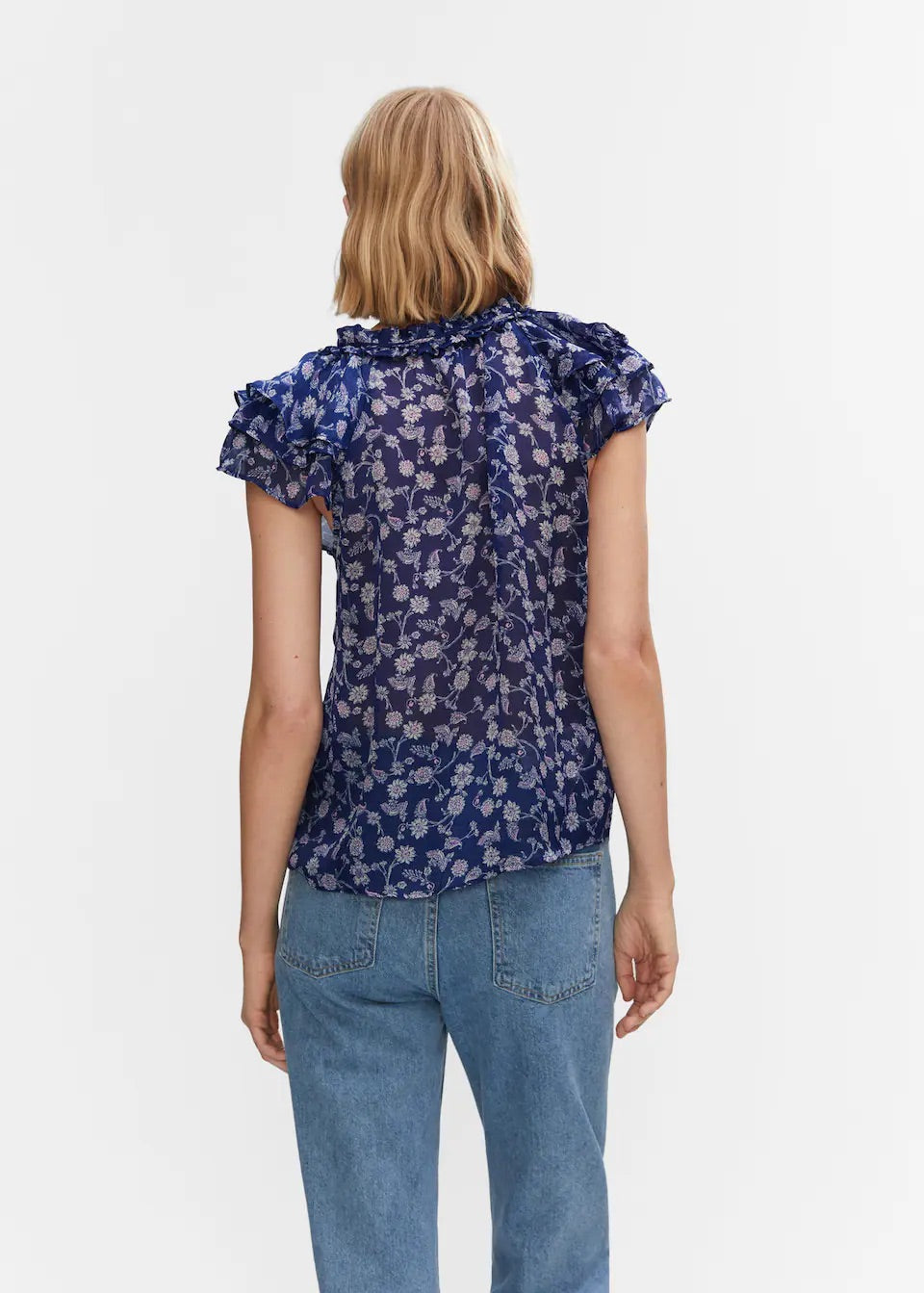 Floral ruffled blouse