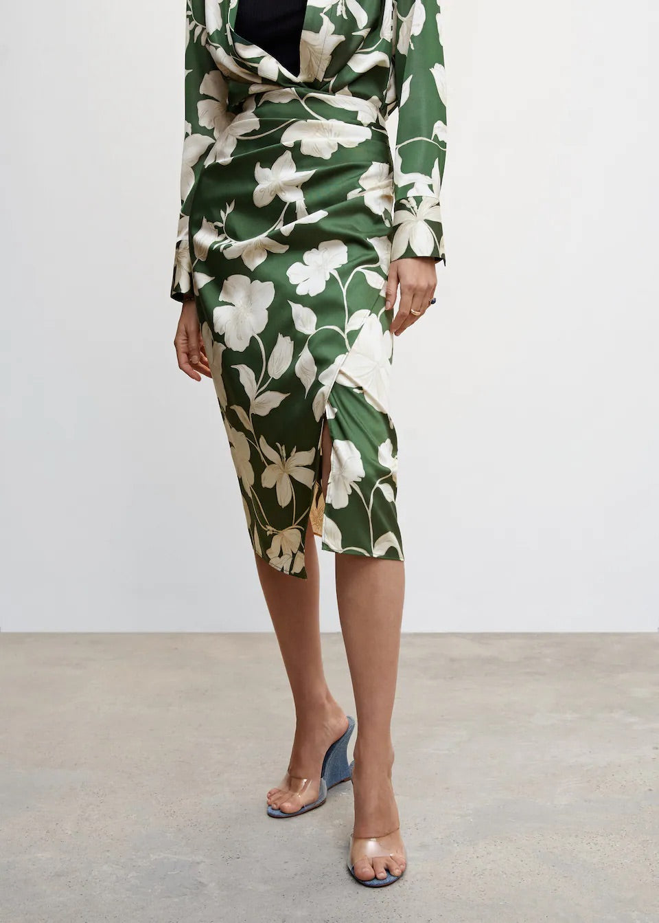 Floral long skirt