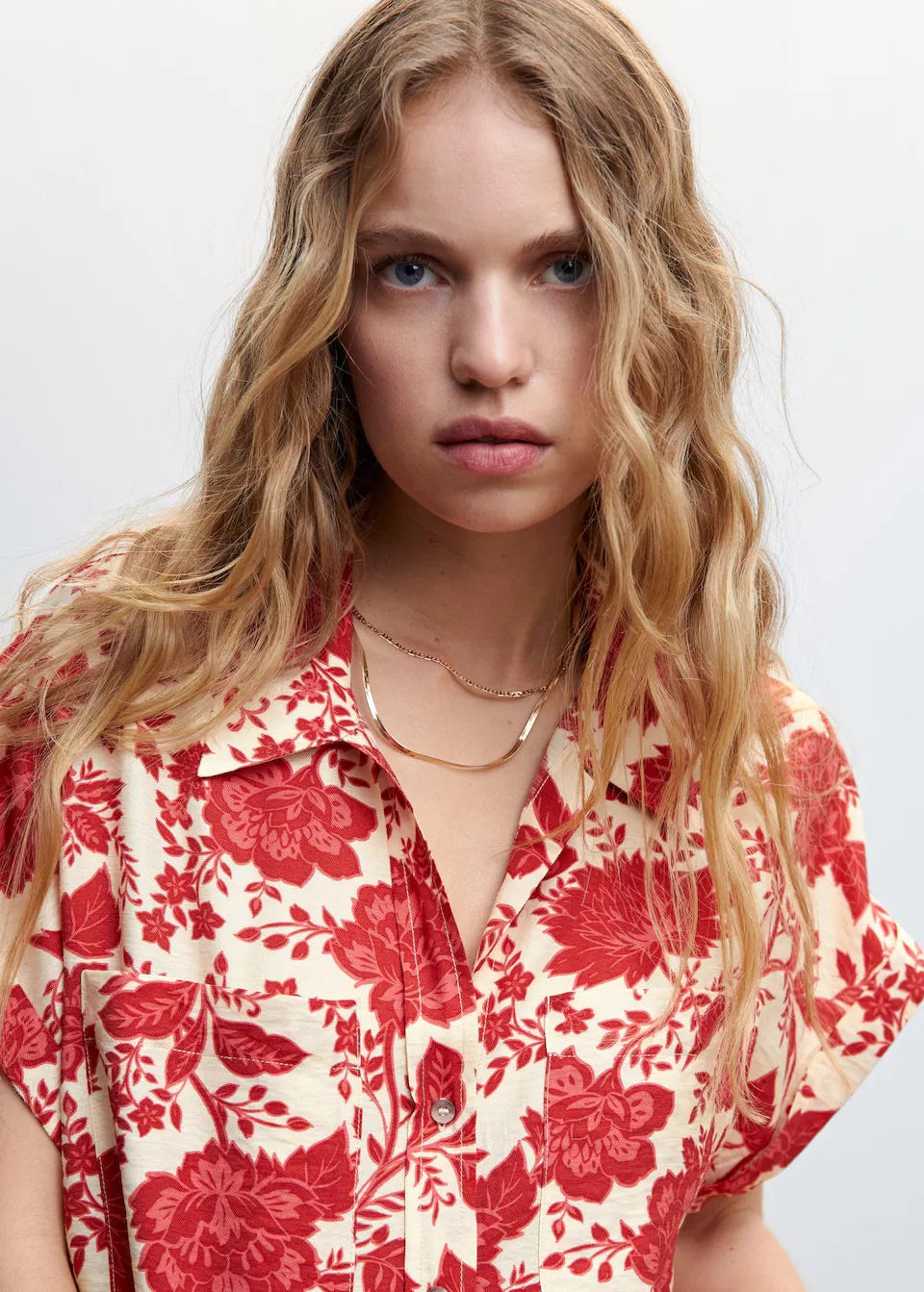 Chest-pocket printed shirt