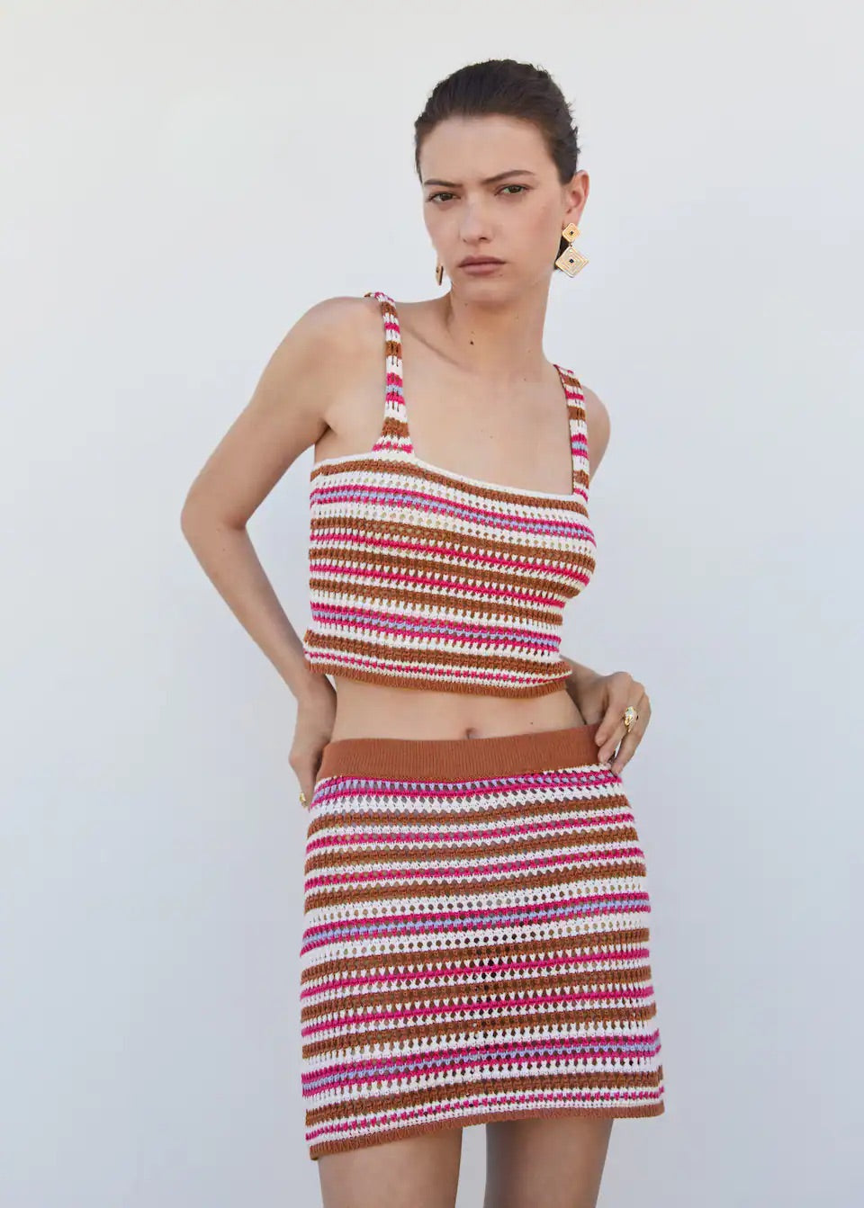 Striped knitted mini-skirt