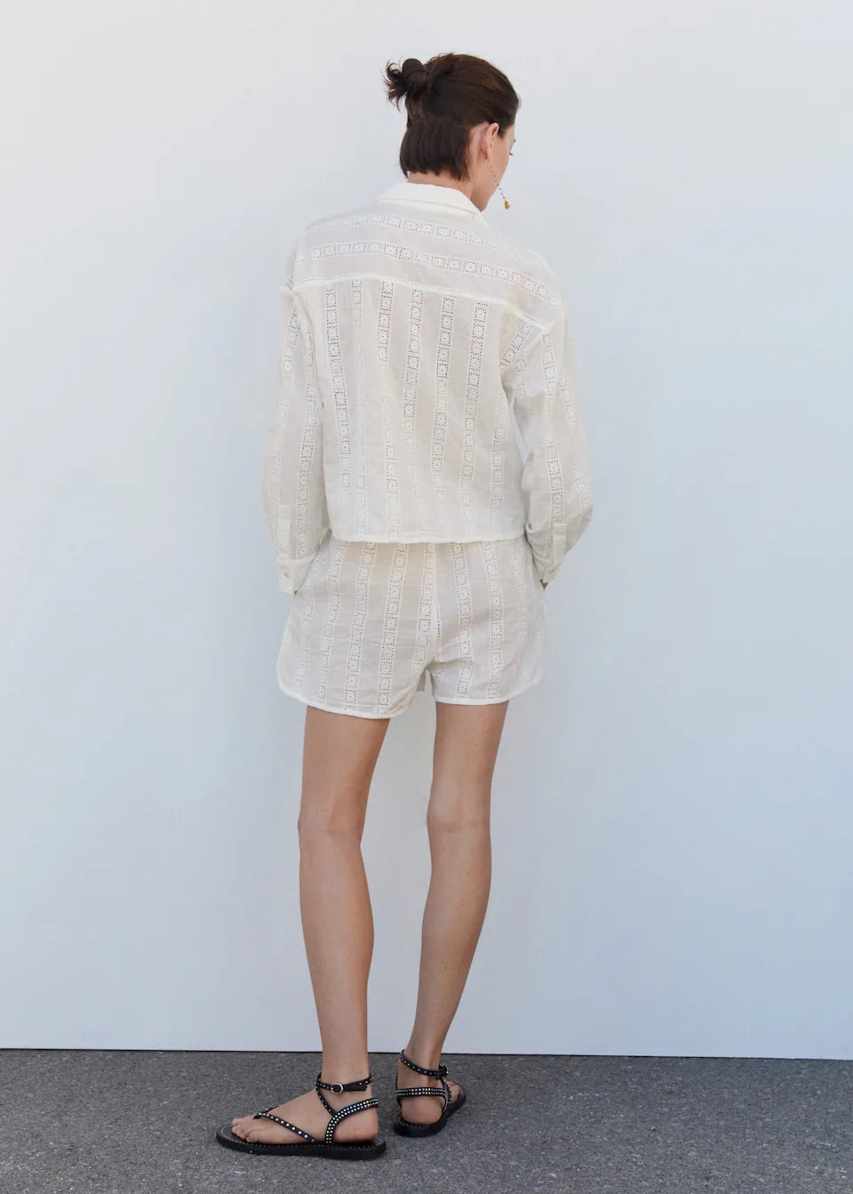 Embroidered cotton shirt