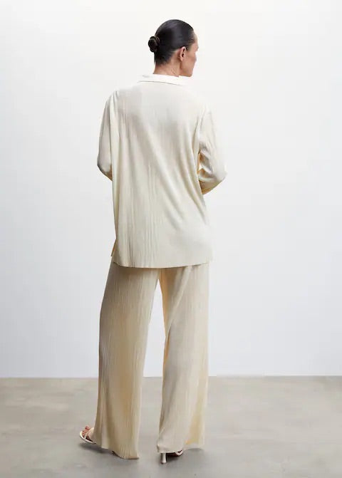Pleated shirt