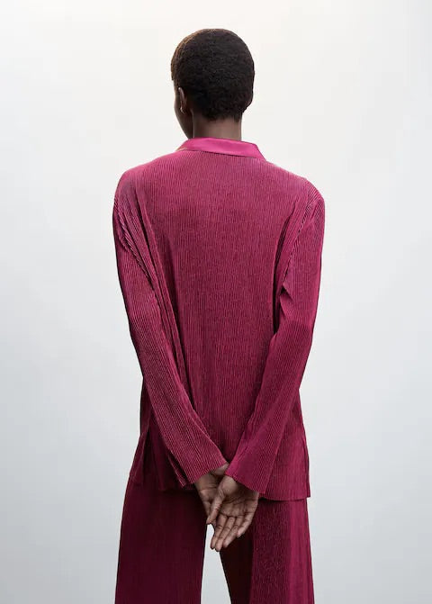 Pleated shirt