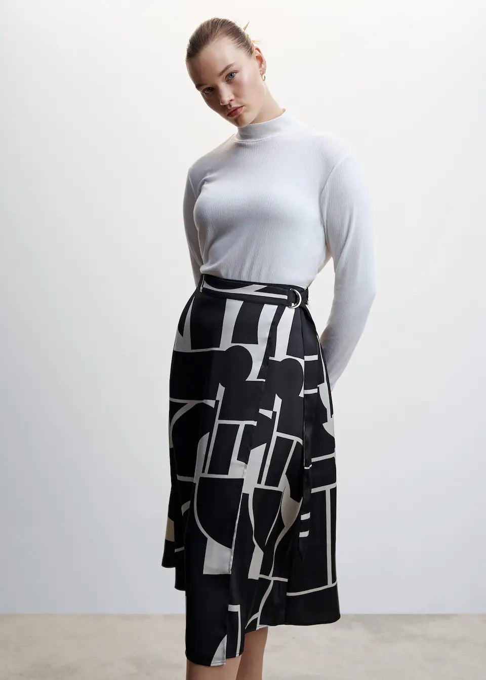 Printed satin skirt