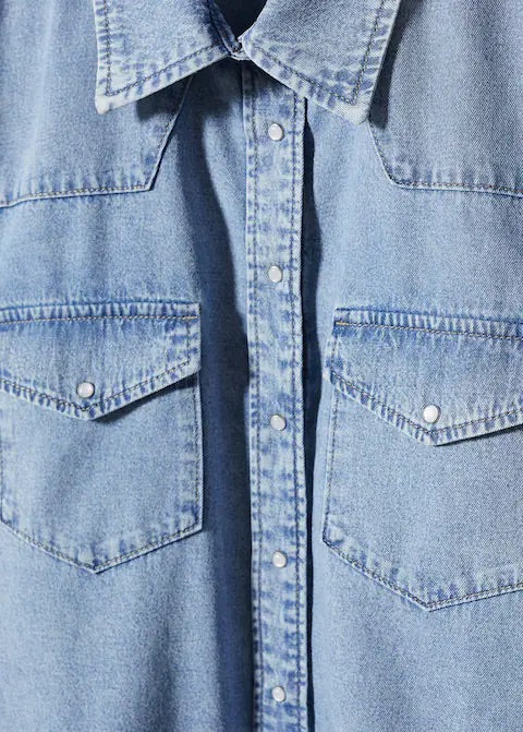 Chest-pocket denim shirt