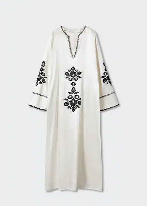 Embroidered dress with side slit