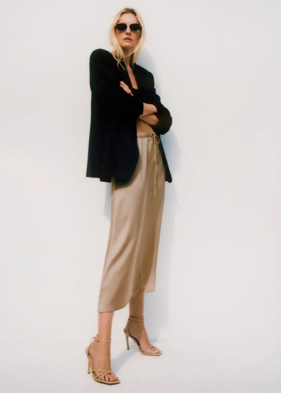 Midi satin skirt