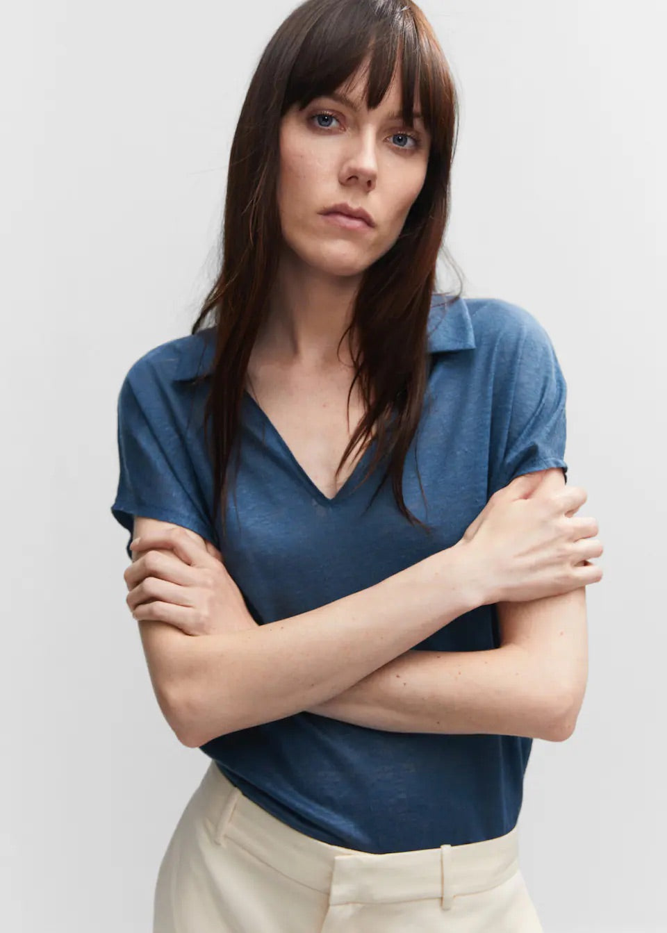 V-neck linen polo shirt