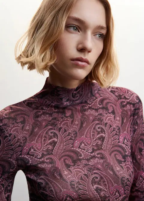 Printed long sleeve t-shirt