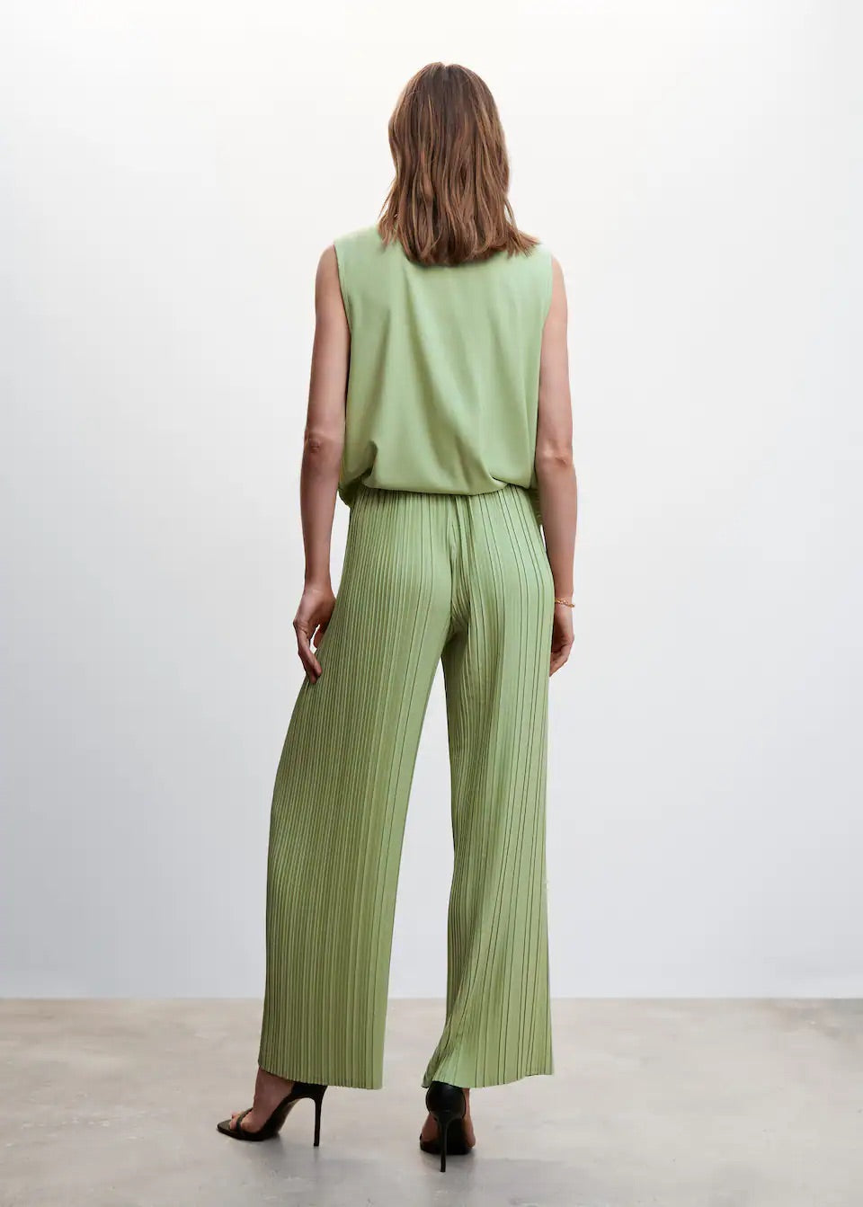 Pleated wideleg trousers