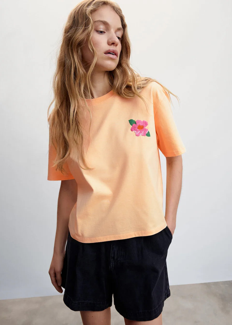 Embroidered cotton T-shirt