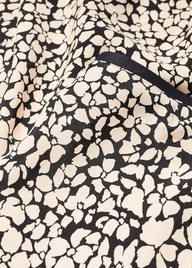 Flowers midi skirt