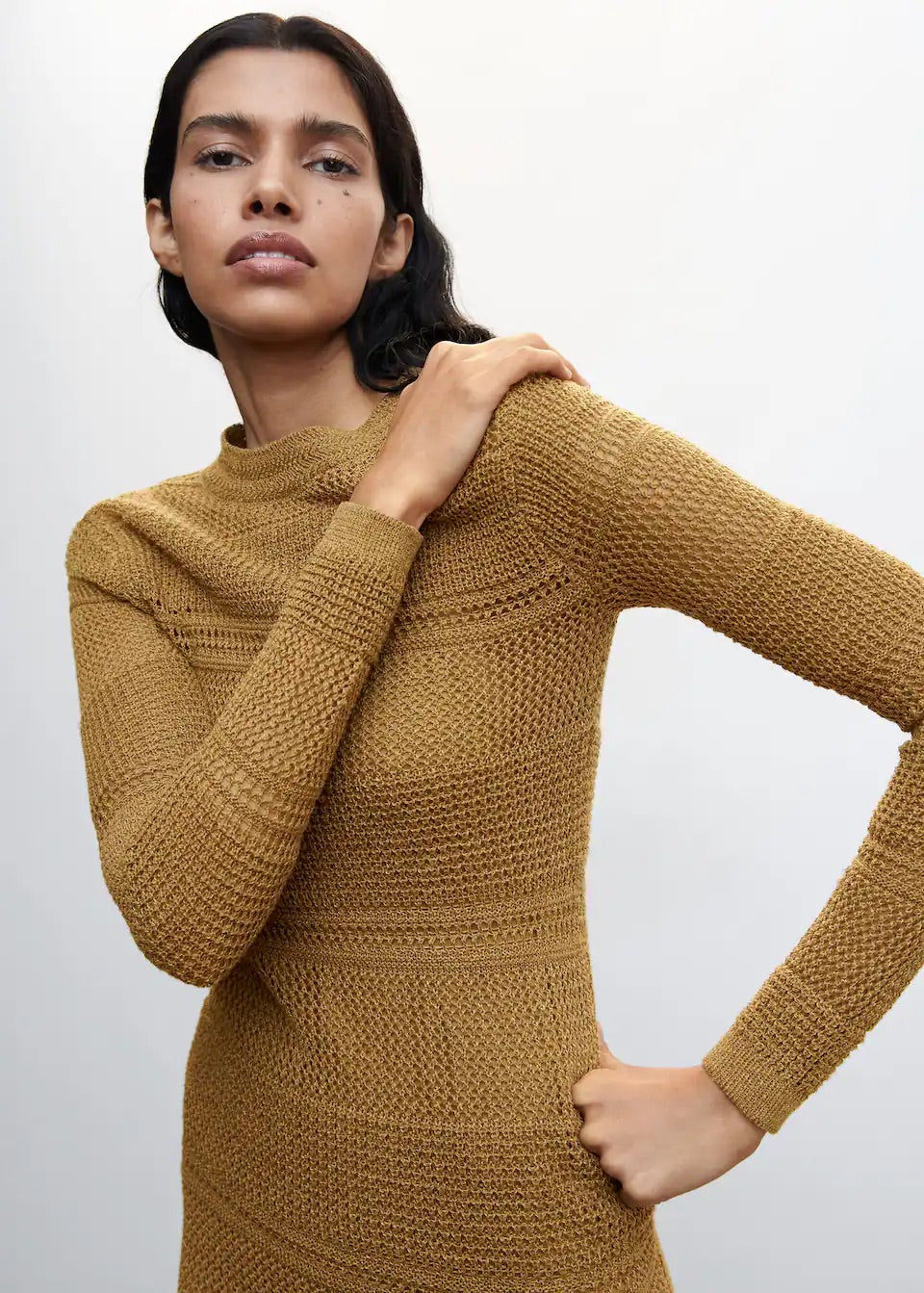 Knitted dress with open back
