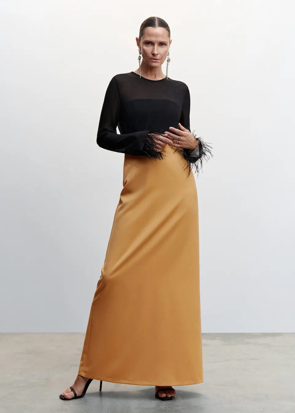Flowy long skirt