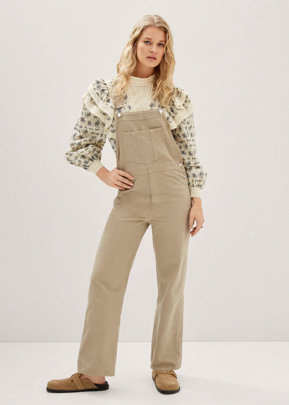 Long denim dungarees