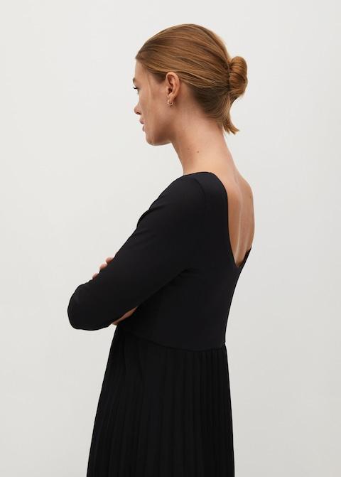 Pleated skirt dress