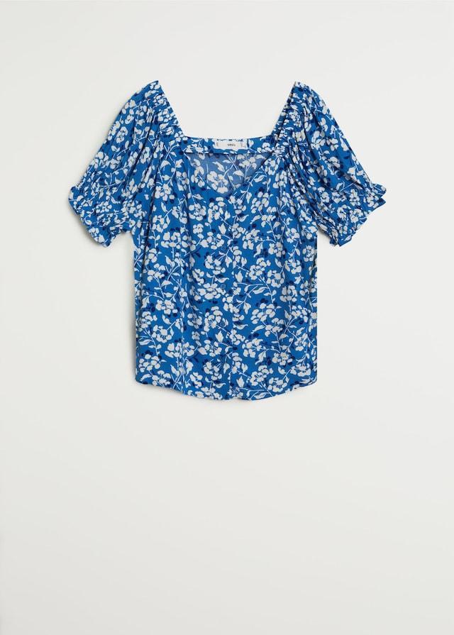 Floral print blouse
