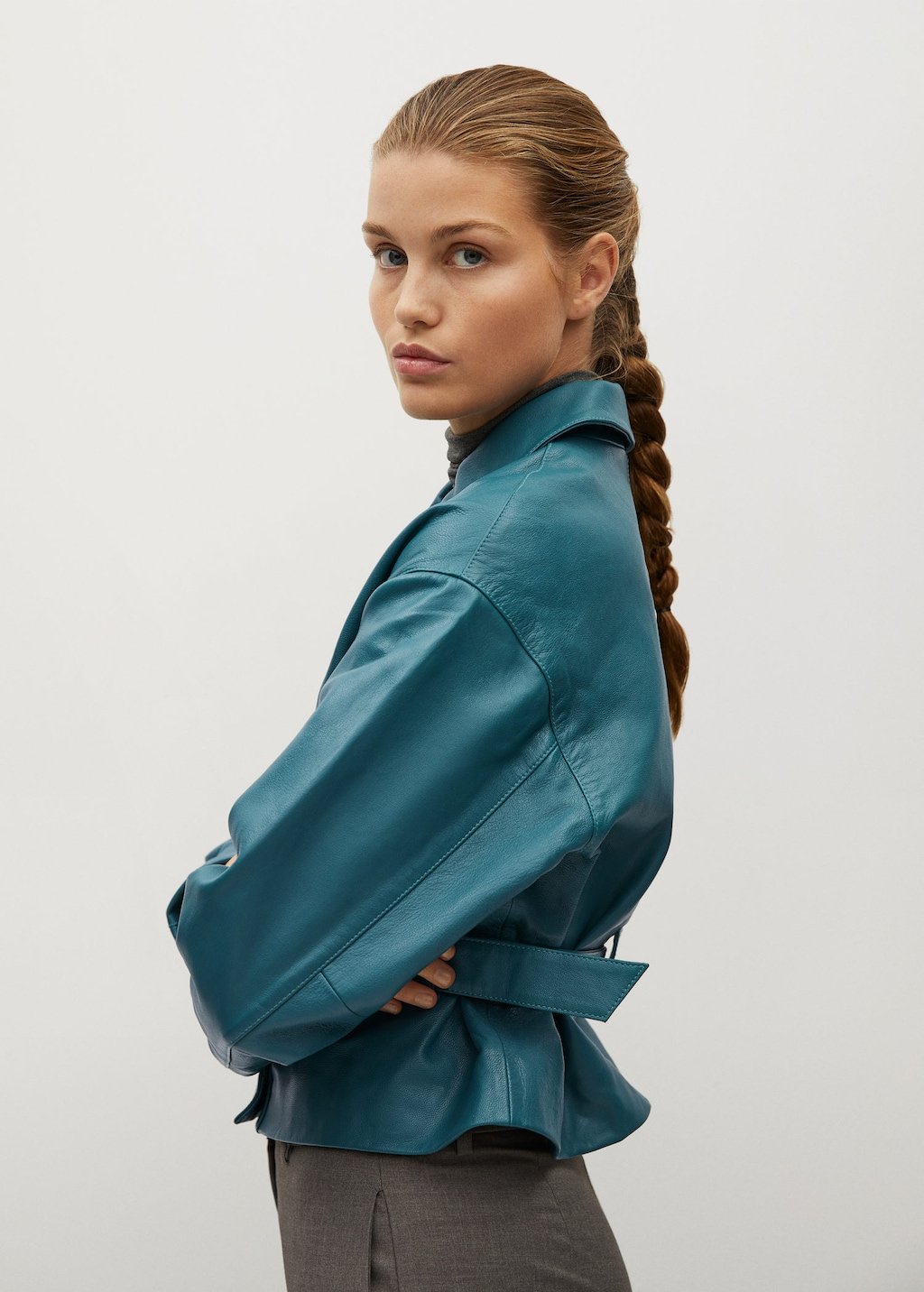 Belt leather jacket