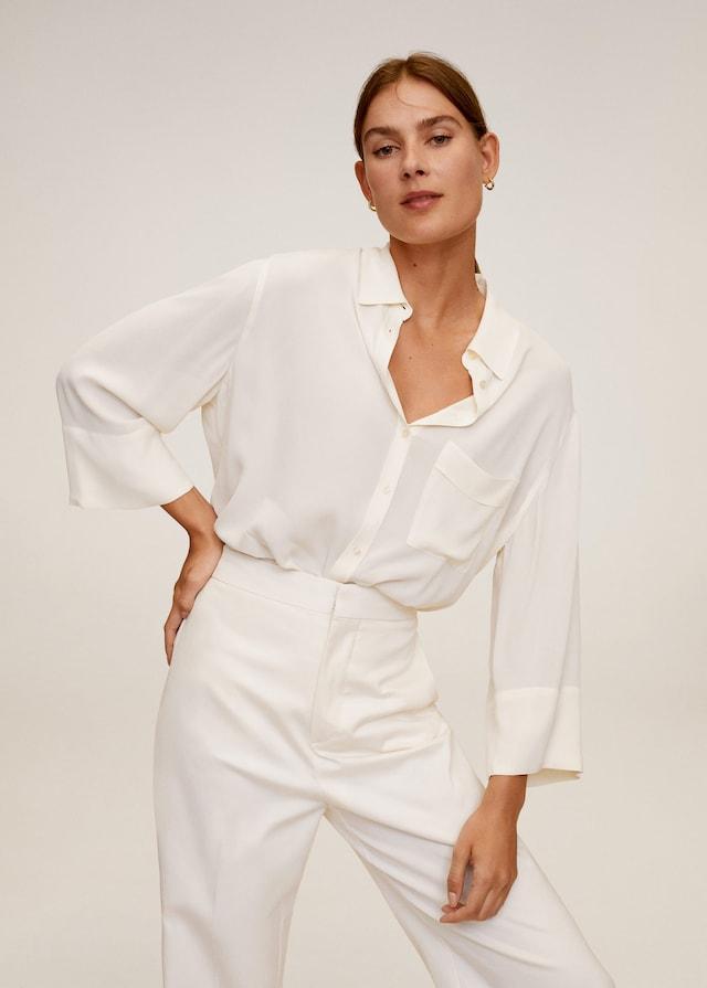 Pocket flowy shirt