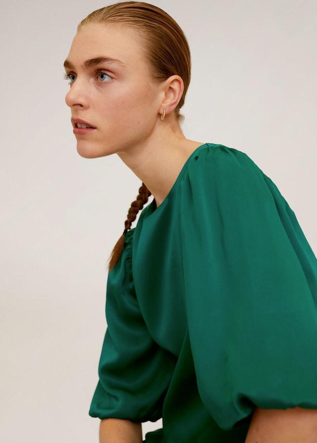 Puff sleeve top