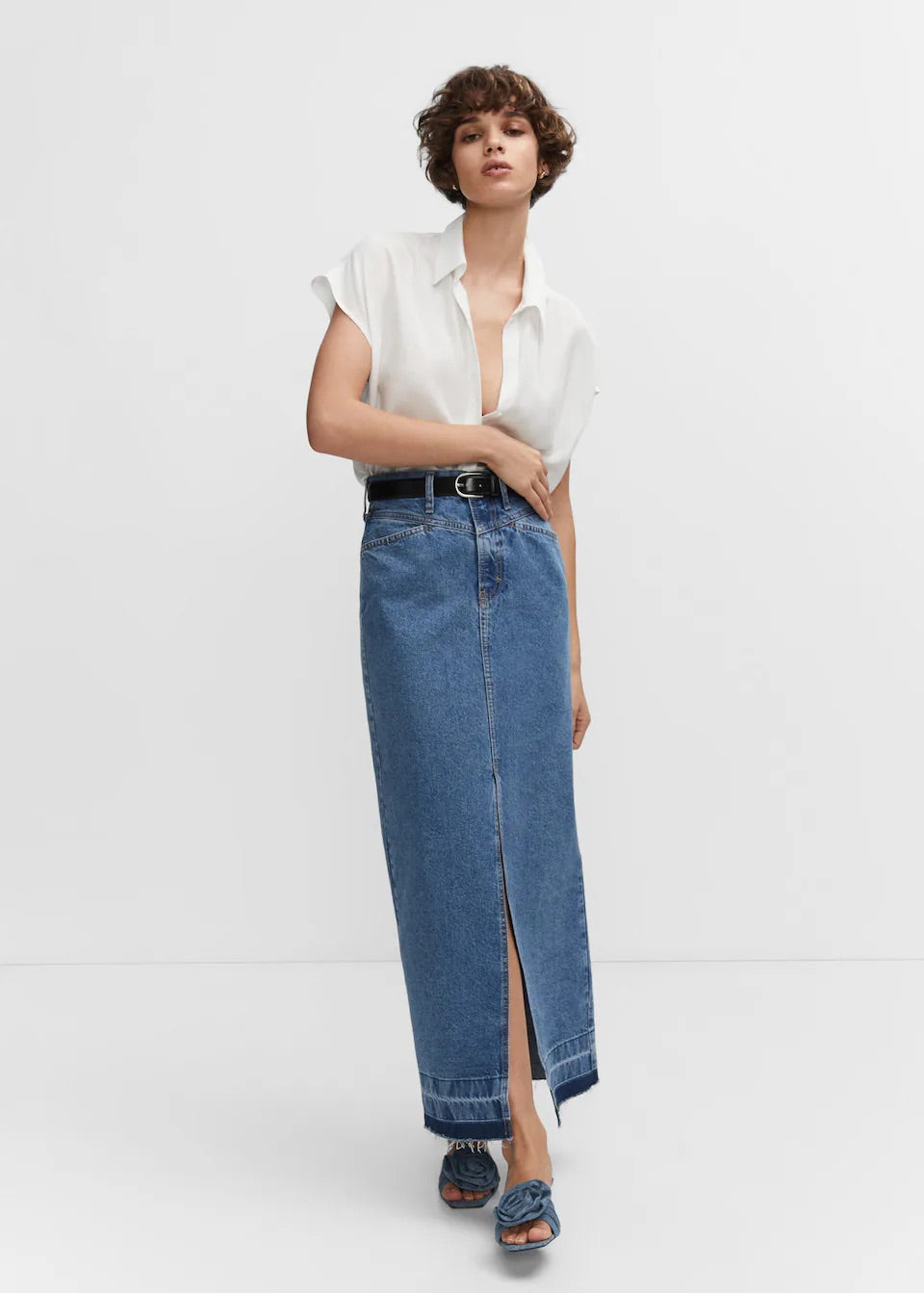 Sleeveless lyocell shirt