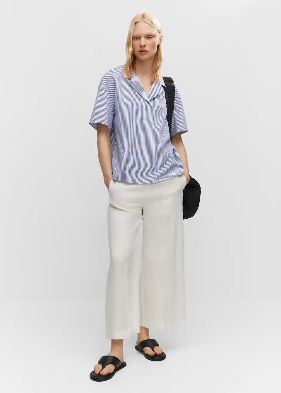 Short sleeve striped shirt