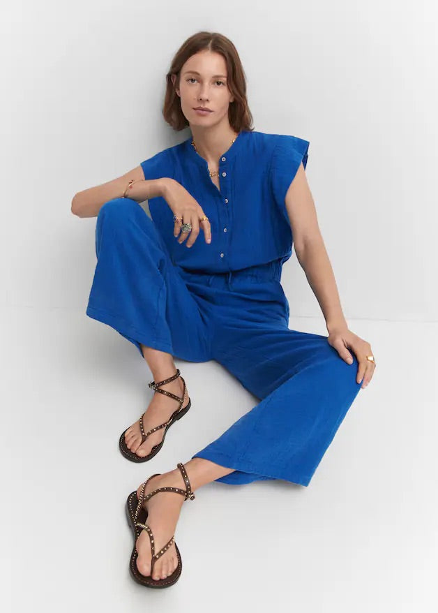 Textured jumpsuit with button