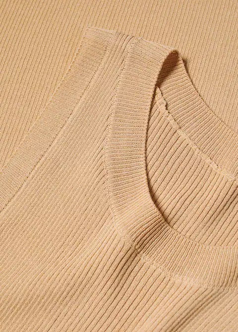 Ribbed knit top