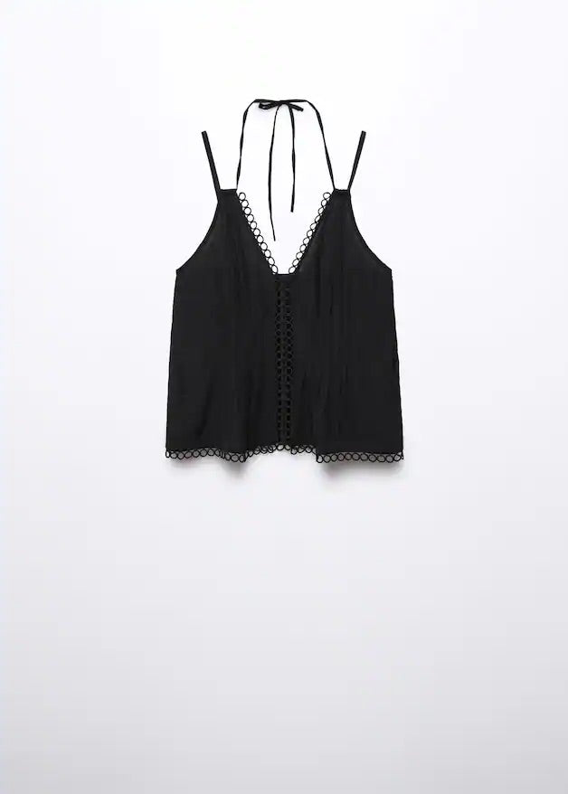 Openwork top with double straps