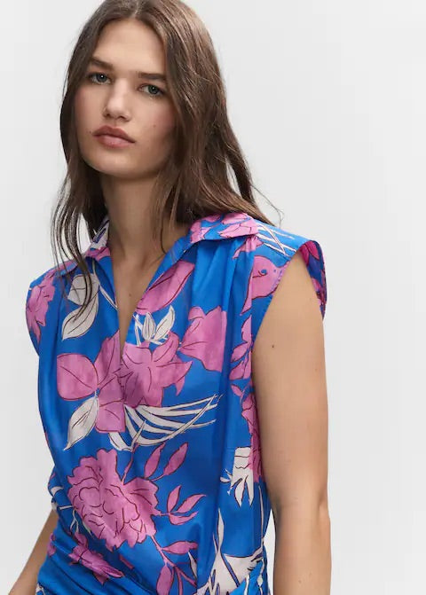 Sleeveless printed shirt