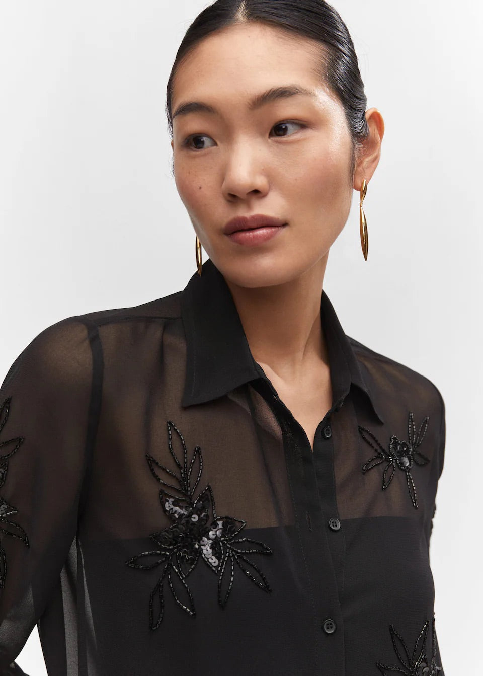 Shirt with bead detail